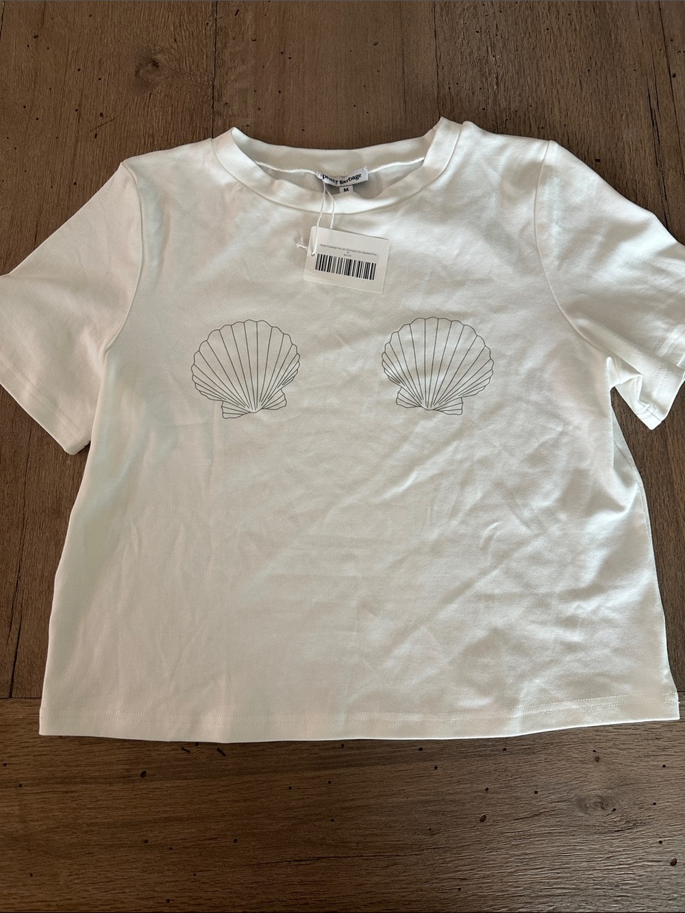 NWT Pretty Garbage Crewneck Tee with Twin Seashell Print